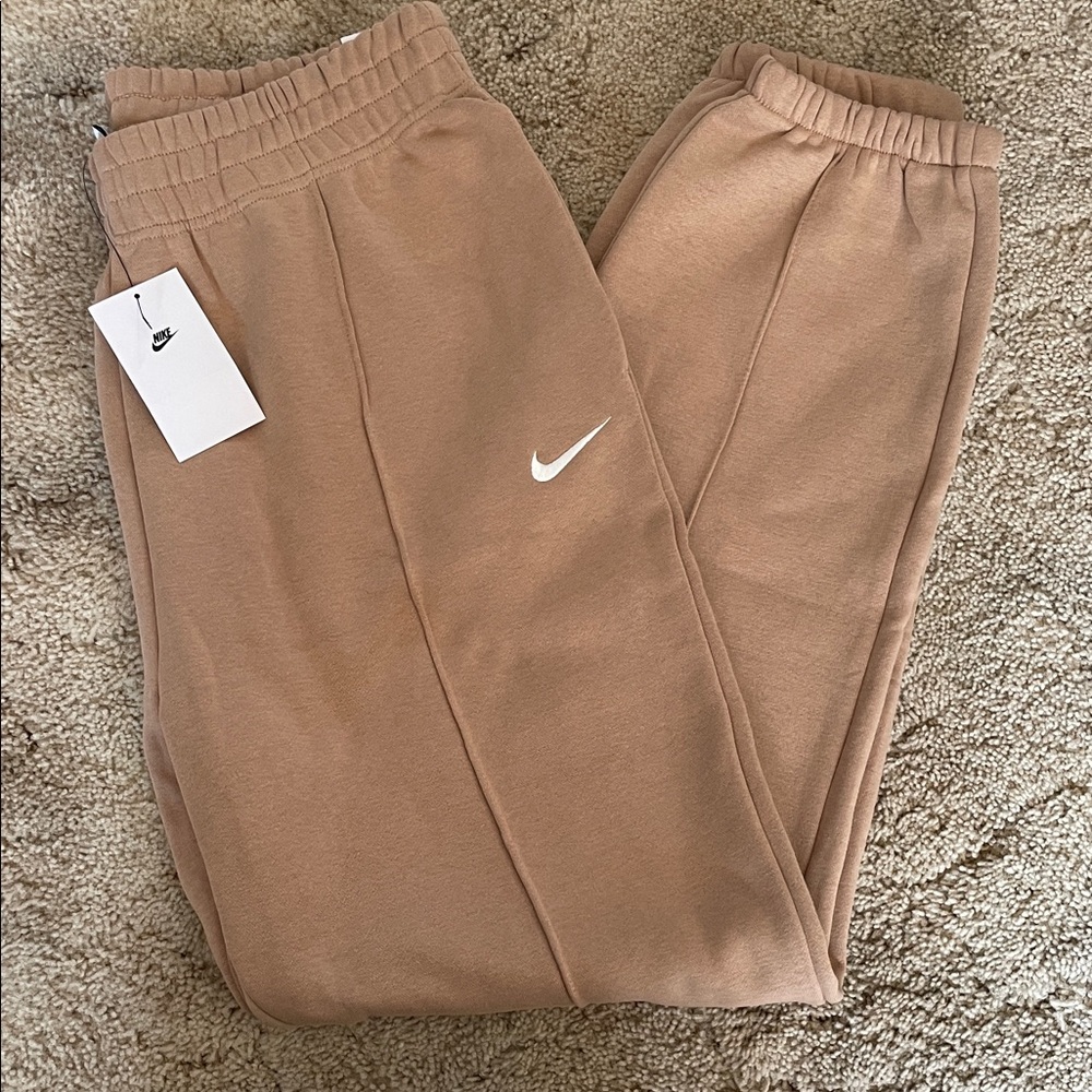 Nike Sweatpants